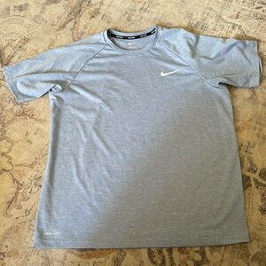 Nike t-shirt